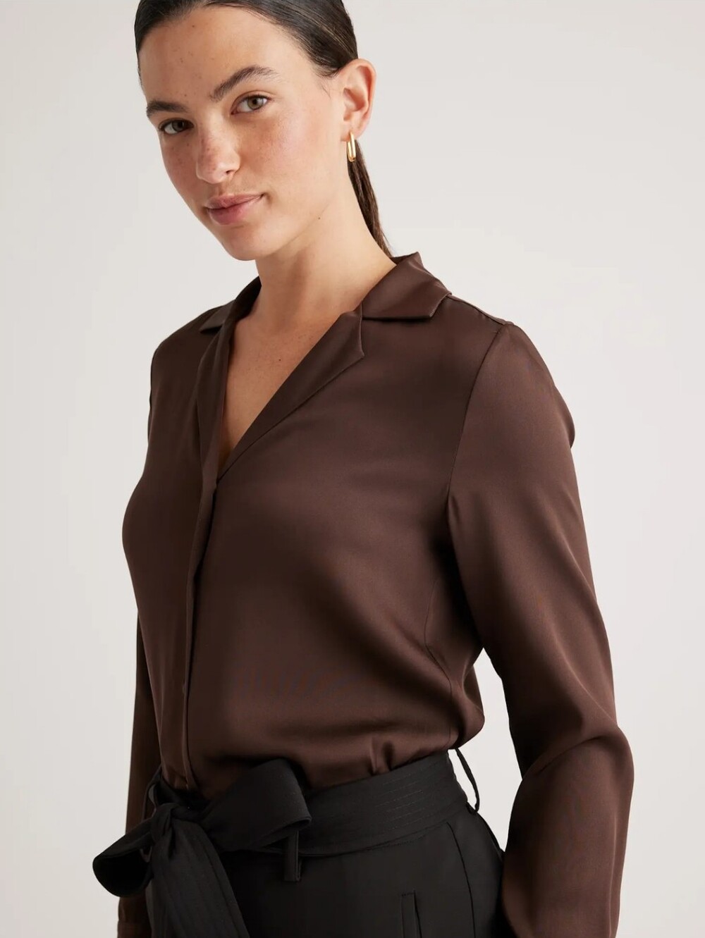 Quince Washable Stretch Silk Notch Collar Blouse — Brown Size Small NWT